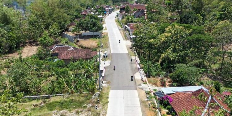 Era Ganjar Pranwo Transformasi Jalan dan Kemajuan Infrastruktur di Jawa Tengah