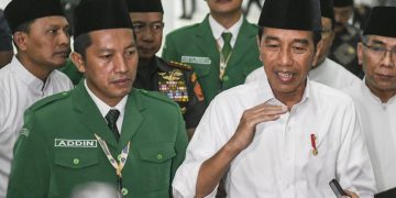 Presiden Jokowi Minta Penundaan Kenaikan UKT, Mendikbud Nadiem Makarim Batalkan Rencana