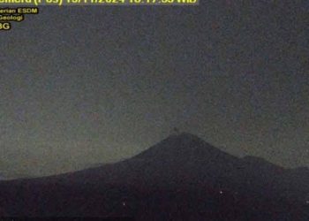 Gunung Semeru Erupsi, Warga Diminta Waspada Terhadap Potensi Bahaya