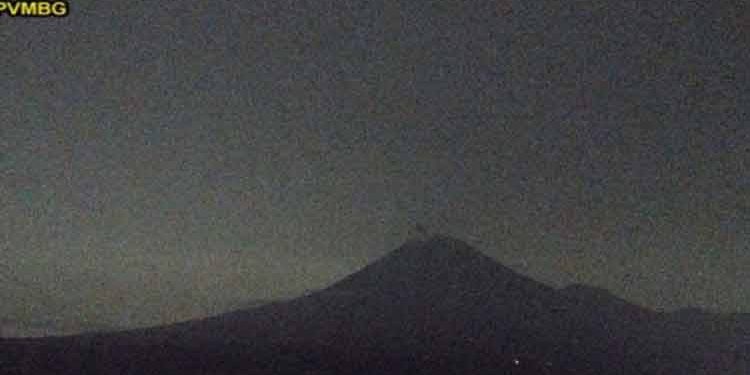 Gunung Semeru Erupsi, Warga Diminta Waspada Terhadap Potensi Bahaya