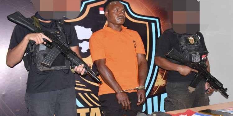 Satgas Damai Cartenz Tangkap Anggota KKB Pimpinan Numbuk Telenggen di Mimika