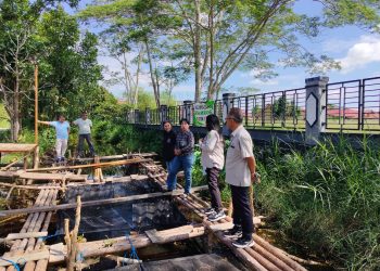 Gerai Sinar Elektrik Salurkan Bantuan untuk POKDAKAN Perintis Kampung Pangan Tampung Penyang