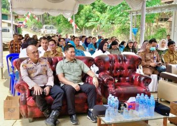 167 Rumah di Muara Awang Kini Terang, Listrik Gratis Buka Peluang Baru